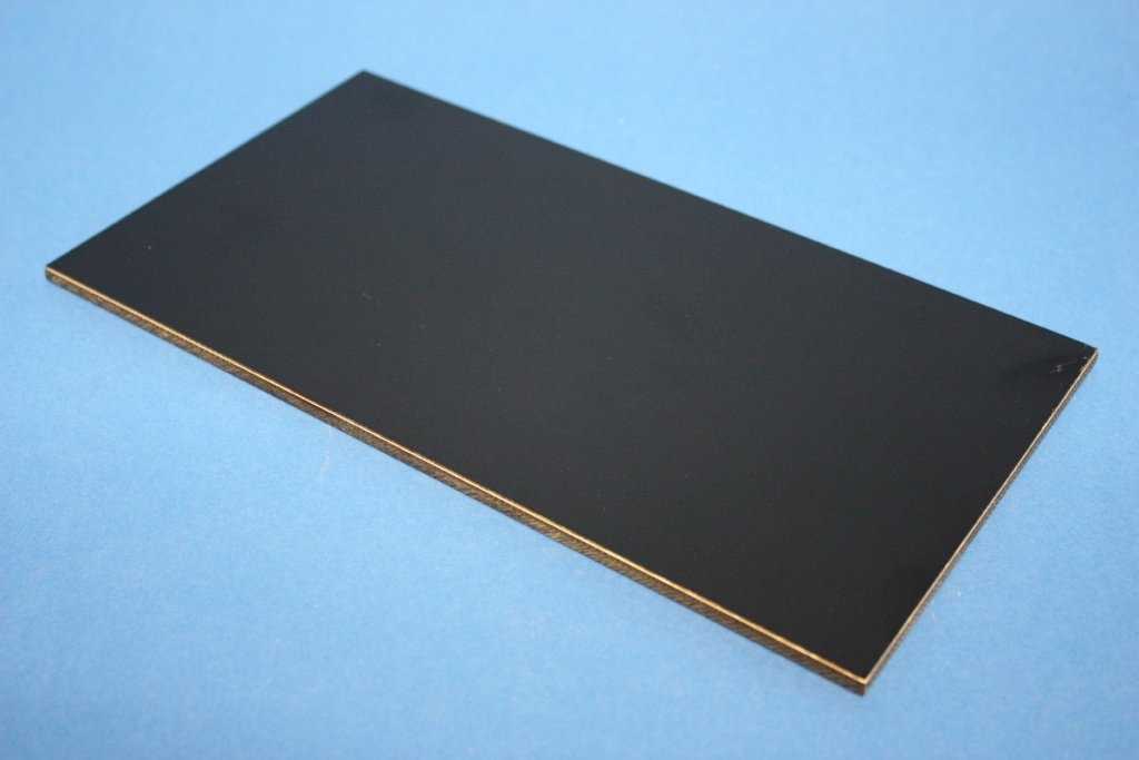 MBM-Titrierplatte, schwarz-weiß