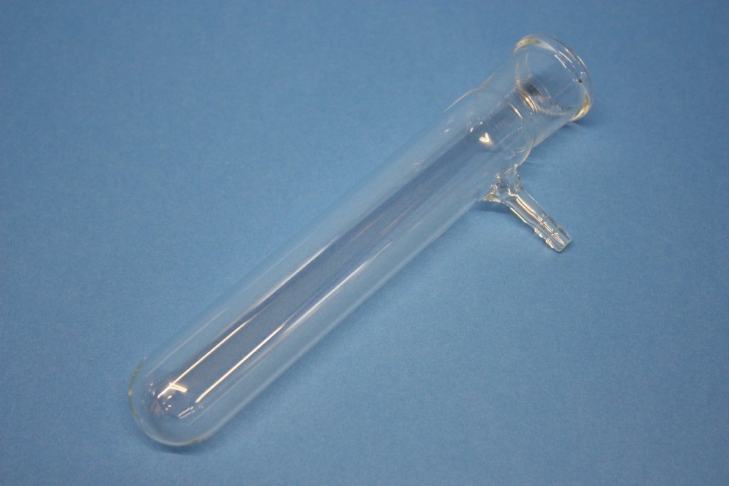 Reagenzglas, Boro. 3.3, SB 29 mit seitlichem Ansatz, 200 x 32 mm