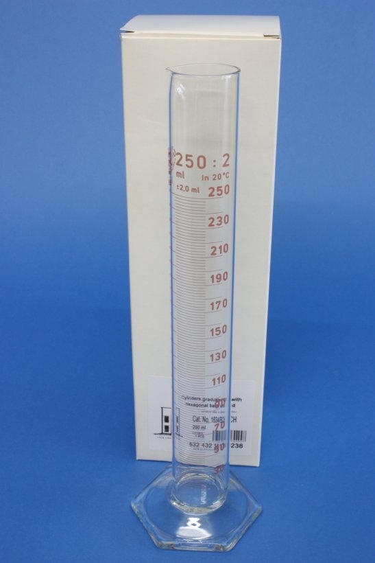 Messzylinder mit Sechskantfuß aus Glas, 250 ml, hohe Form, Unterteilung: 2 ml, (org. Simax)
