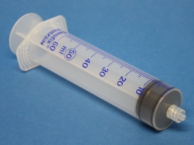 Kunststoffspritzen (Einmal-Spritze), 50 ml Inhalt, Luer-Lok, 3-Teilig aus Polyproylen