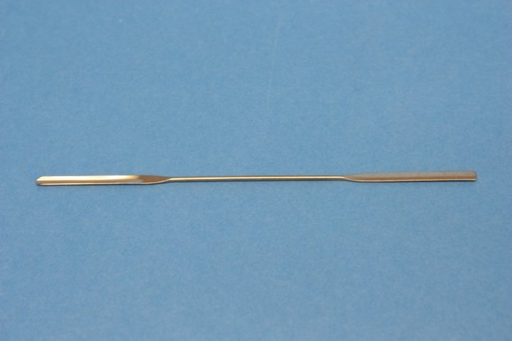 Mikropulverspatel, 130 mm lang, 3 mm breit