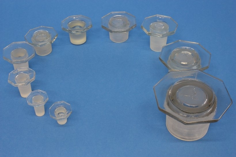 Glasstopfen, NS 29/32, weiß, massiv, für Steilbrustflaschen