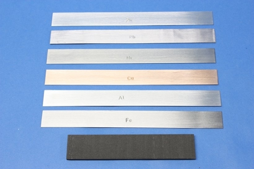 Eisen-Streifen-Elektrode 75x15 mm, Beschriftet