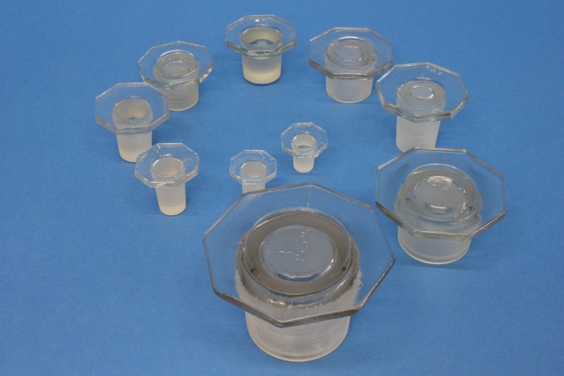 Glasstopfen, NS 45/27, weiß, halbhohl, für Steilbrustflaschen