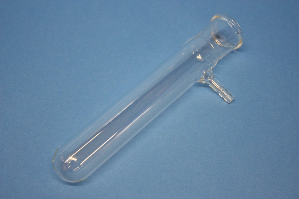 Reagenzglas, Boro. 3.3, SB 29 mit seitlichem Ansatz, 200 x 32 mm