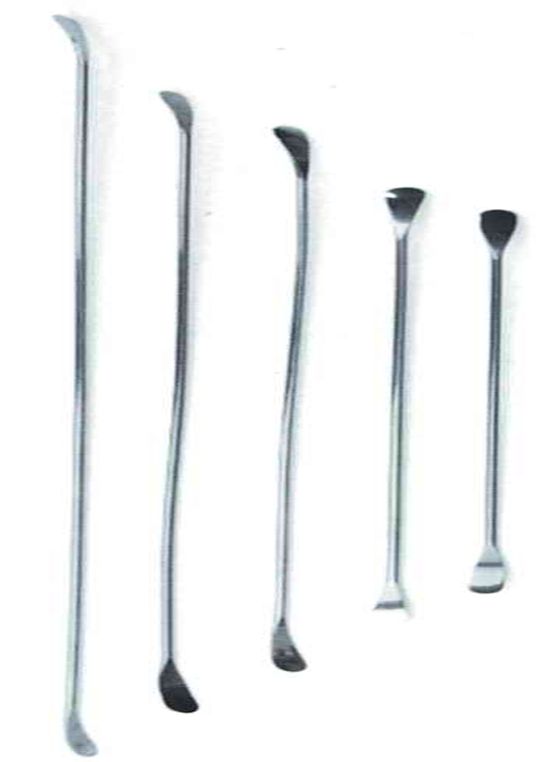 Doppelspatel, 2 x löffelförmig gebogen, 130 mm lang, 15 x 5 mm
