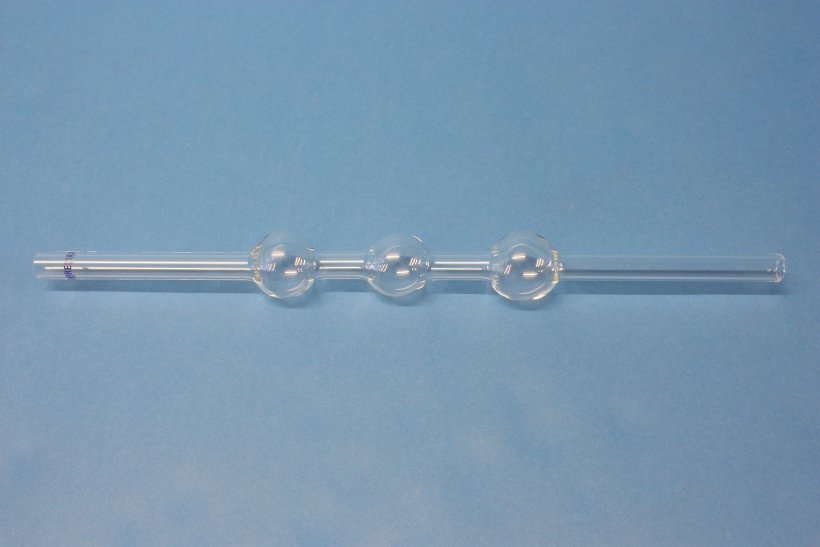 Kugelrohr aus Supremax mit drei Kugeln
