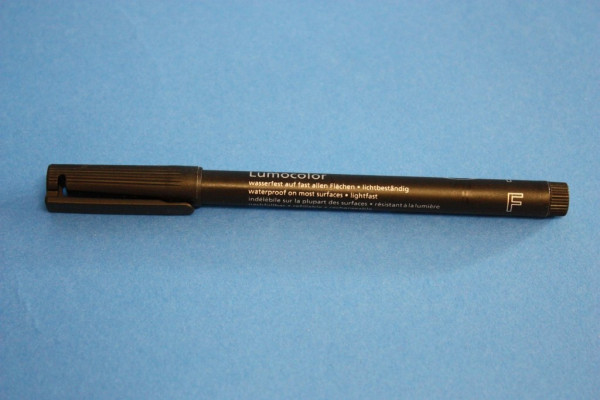 Schreibstift, schwarz, fein 0,4 mm Strichbreite