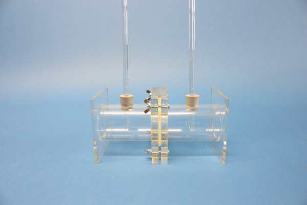 Zweikammerosmometer aus Plexiglas®, zur Demonstration des osmotischen Druckes